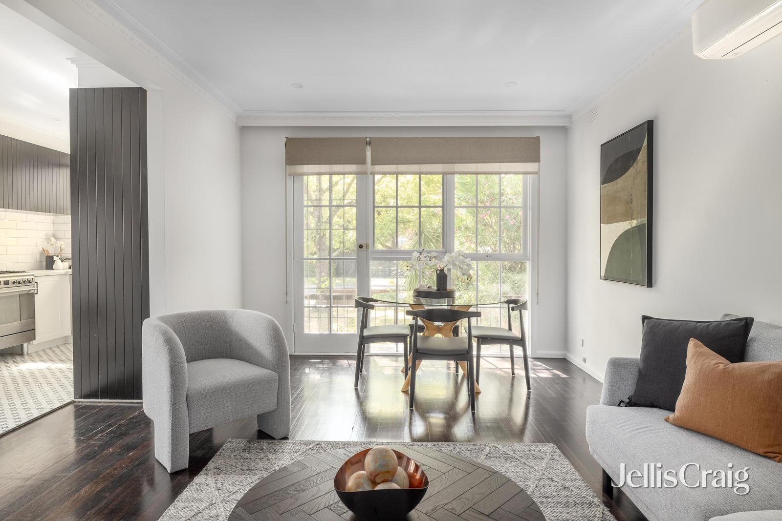 1/19 Alexandra Avenue, Canterbury image 2