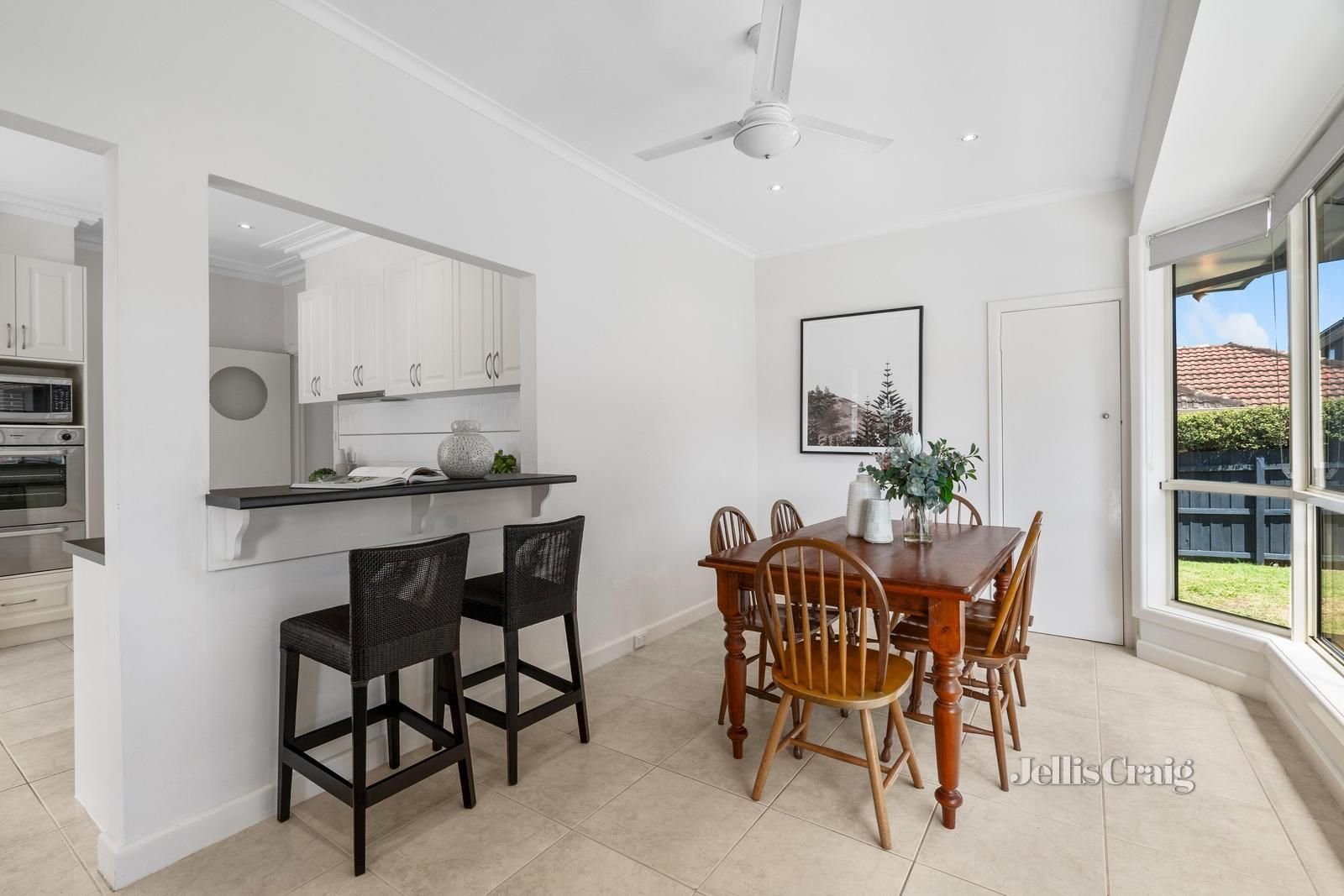 1/19 Bales Street, Mount Waverley image 3