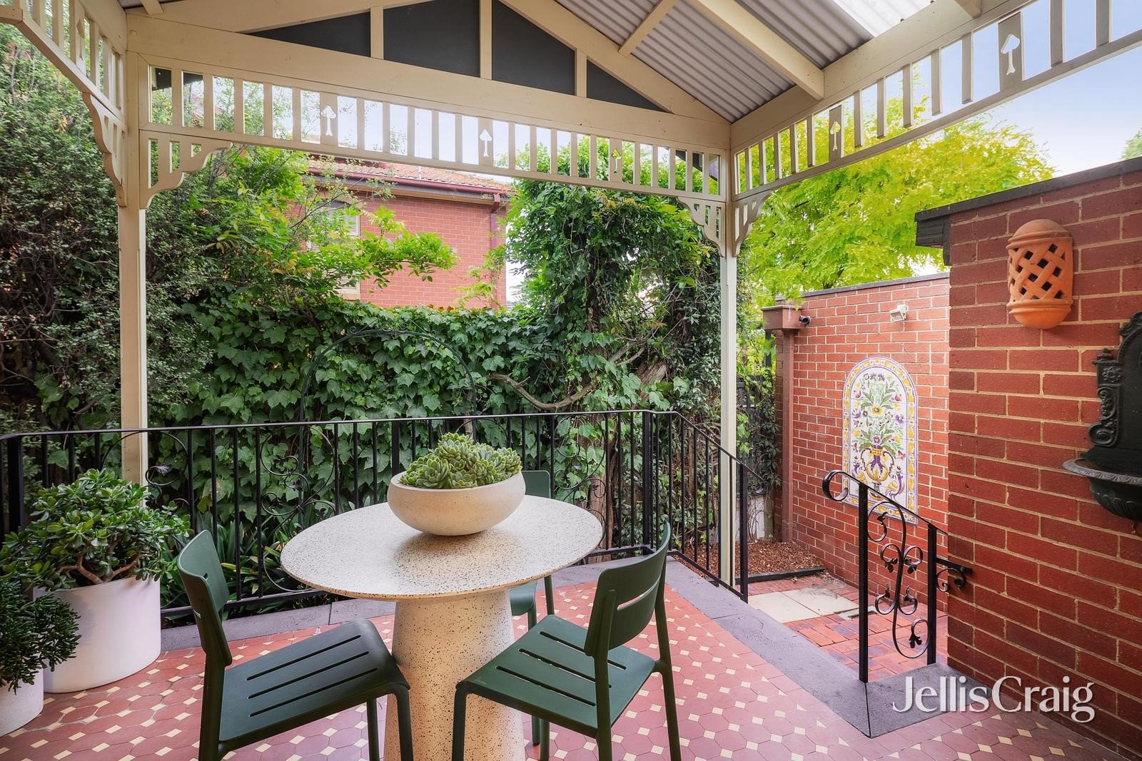 1/19 Bringa Avenue, Camberwell image 9