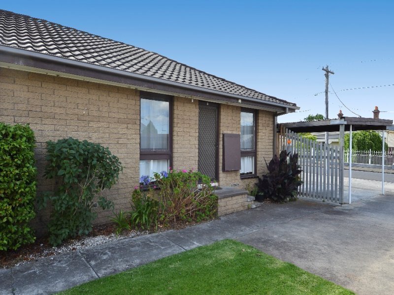1/19 Candover Street, Geelong West image 6