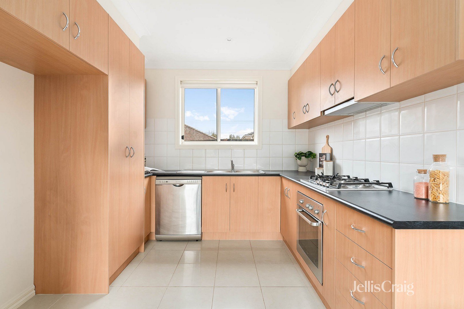 1/19 Clydesdale Road, Airport&nbsp;West image 3