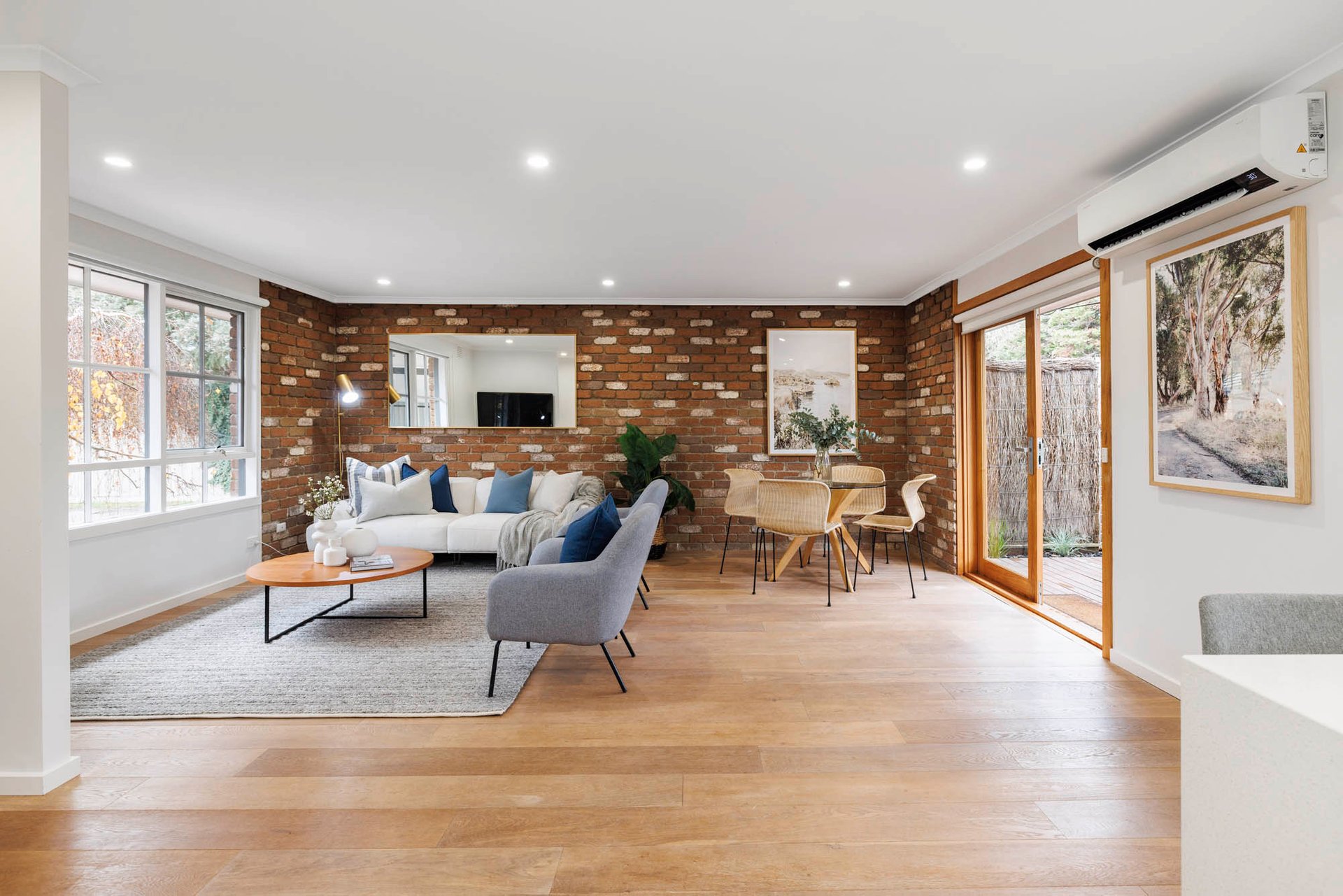 Property Gallery - Main Image