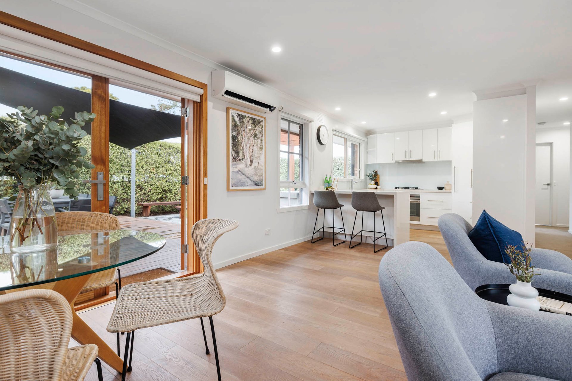 Property Gallery Thumbnail 3