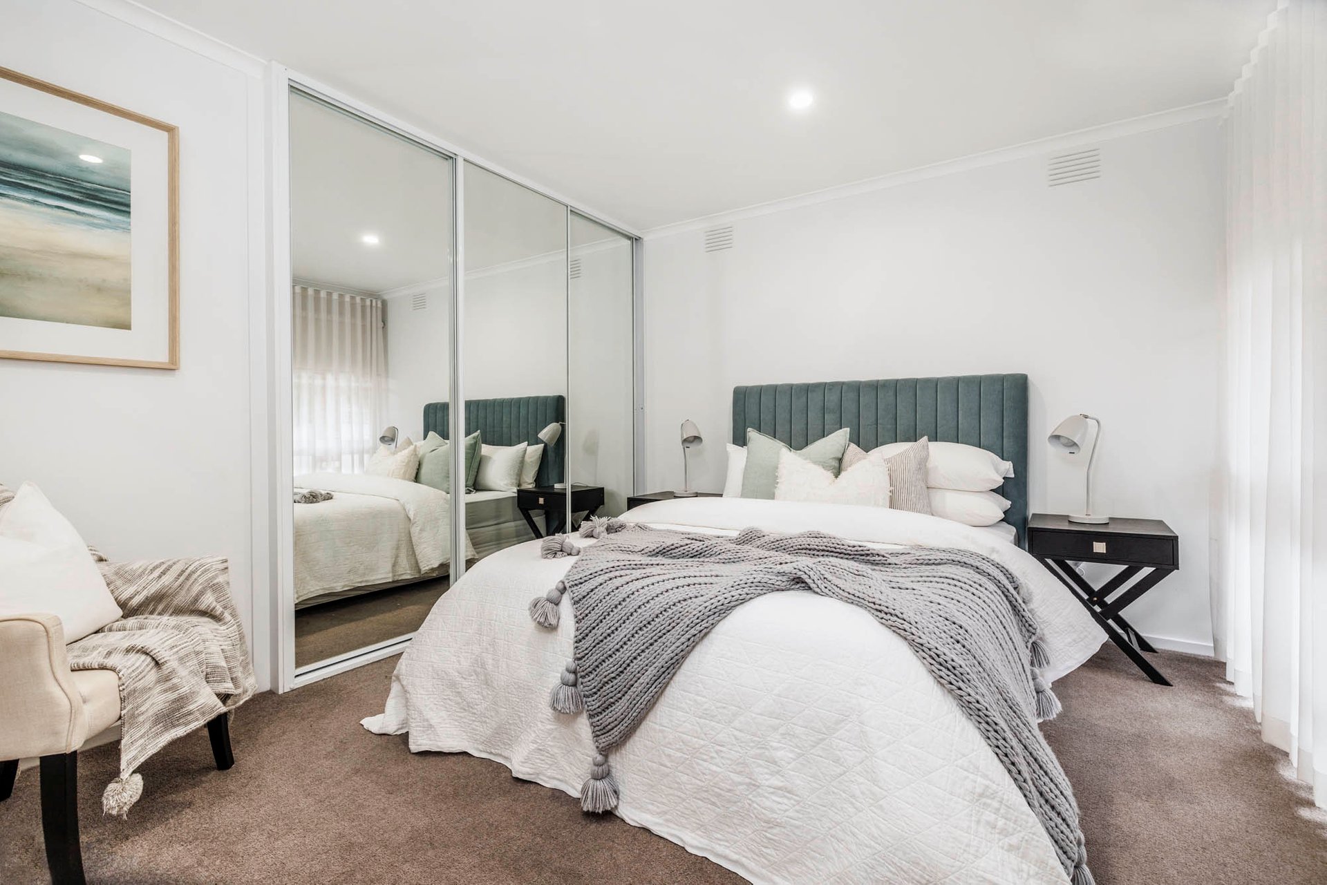 Property Gallery Thumbnail 6