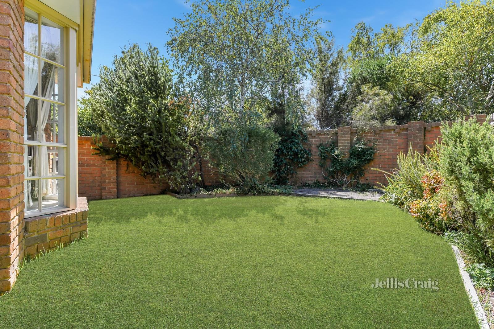 1/19 Crocus Crescent, Glen Waverley image 12