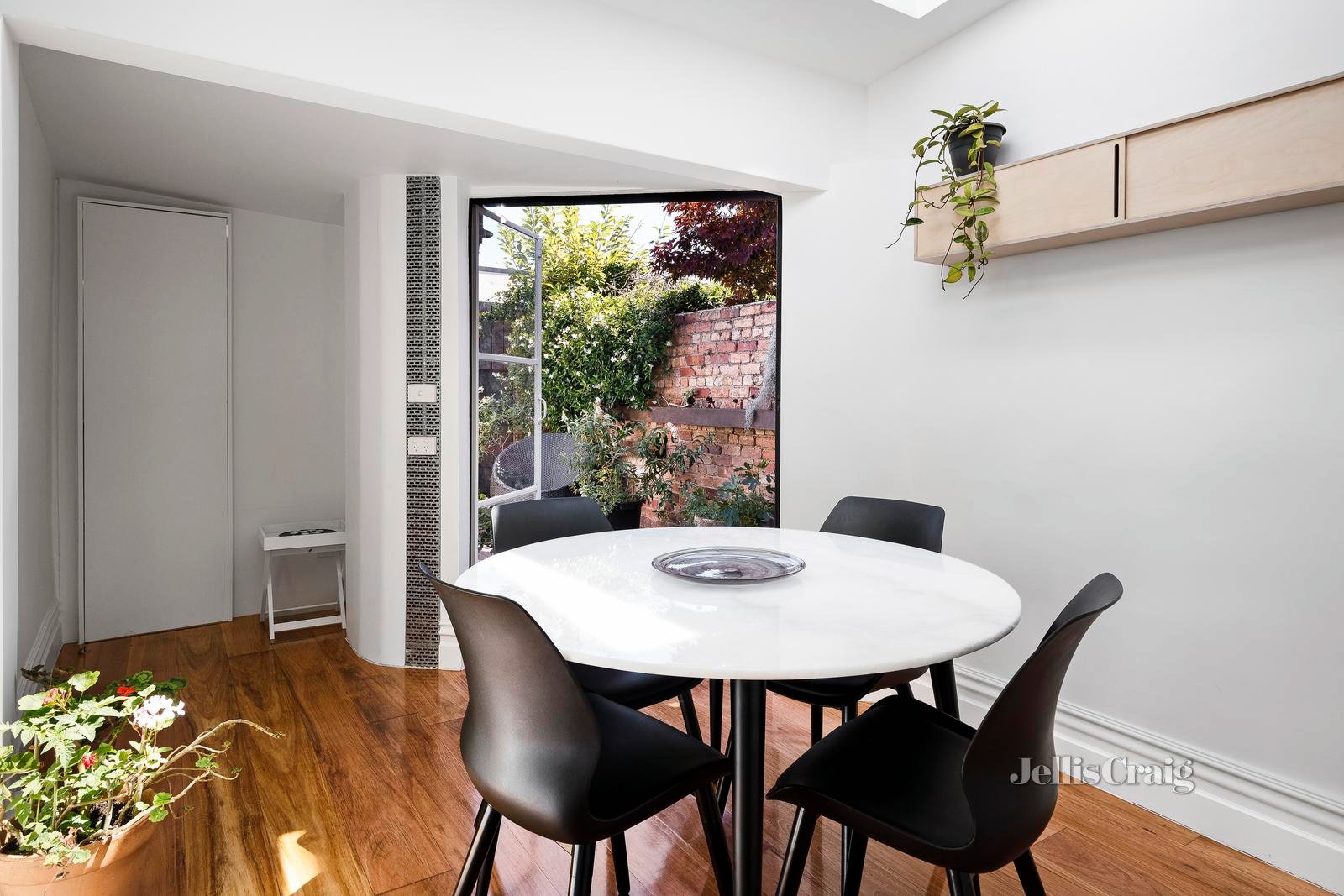 119 Curtain Street, Carlton North image 1