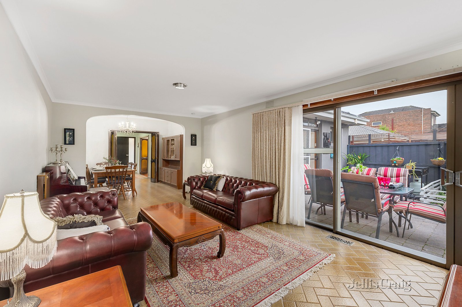 1/19 Devon Drive, Doncaster East image 4