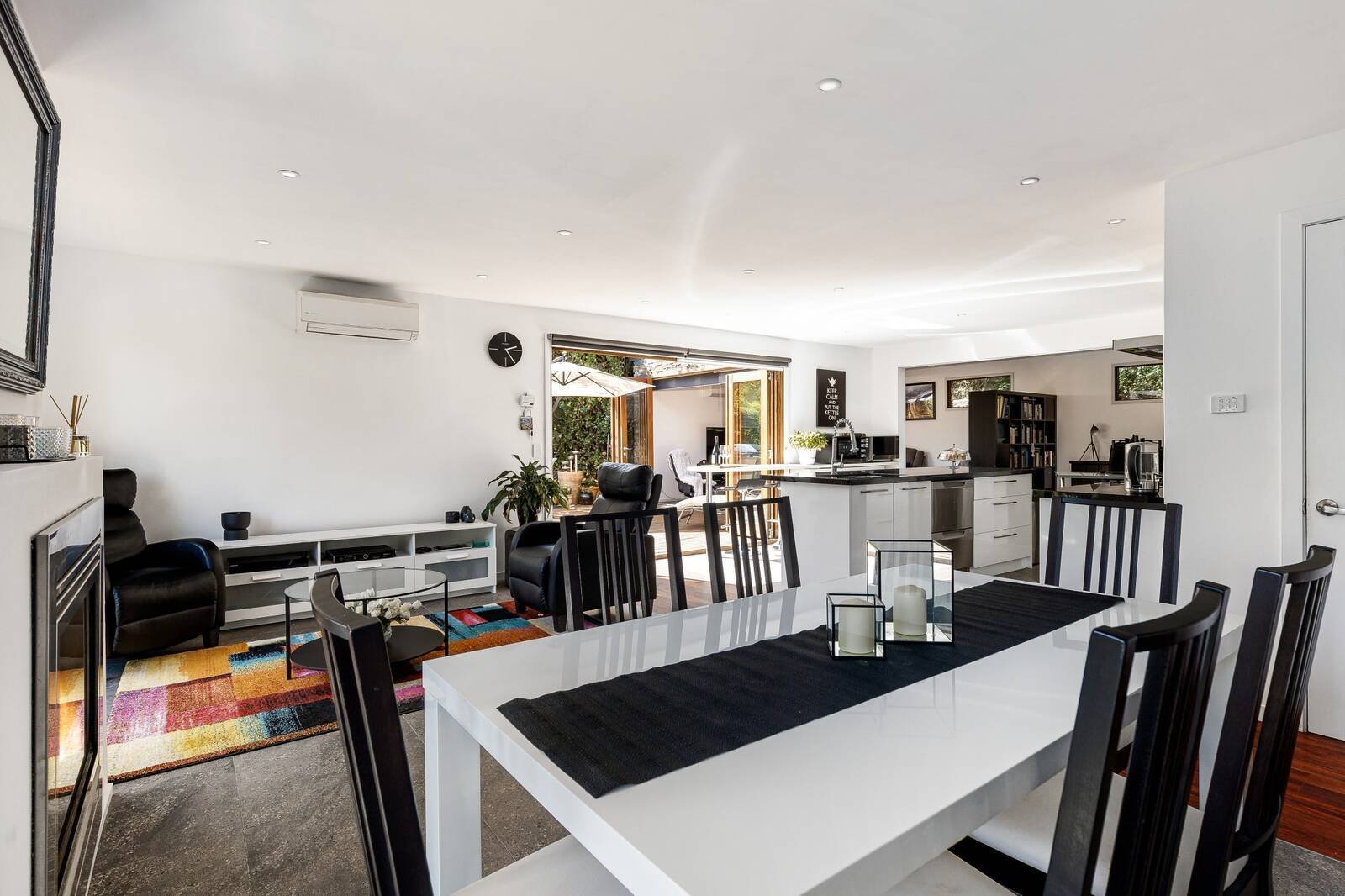 Property Gallery Thumbnail 9