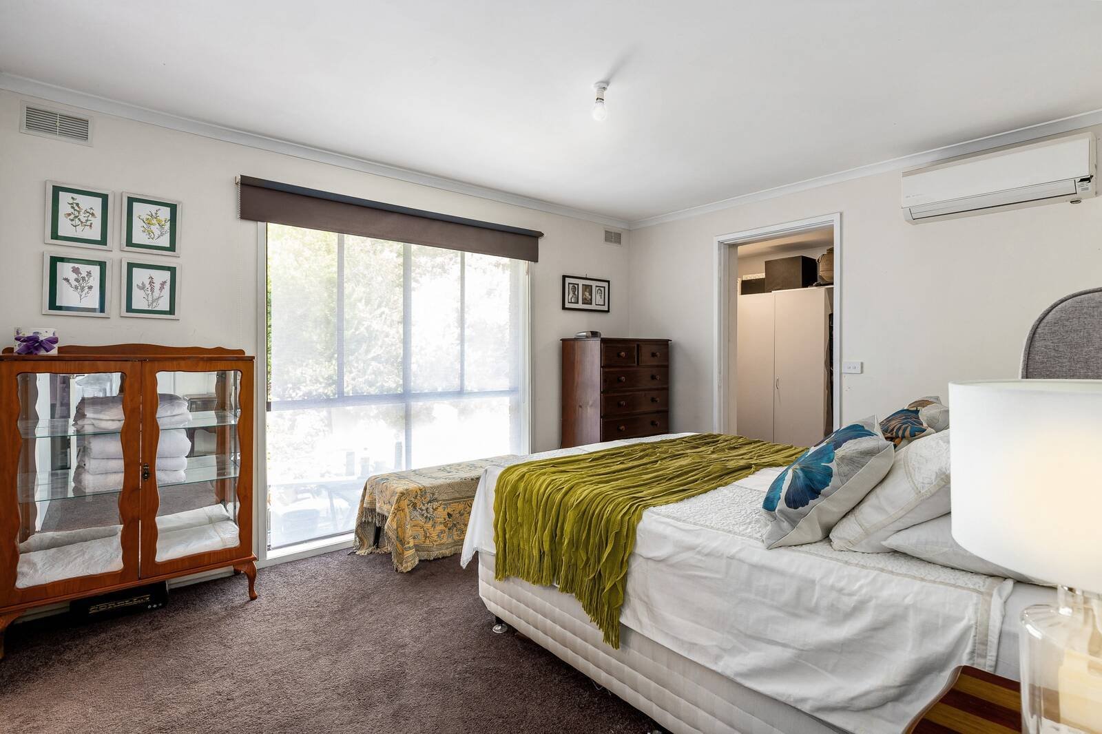Property Gallery Thumbnail 16