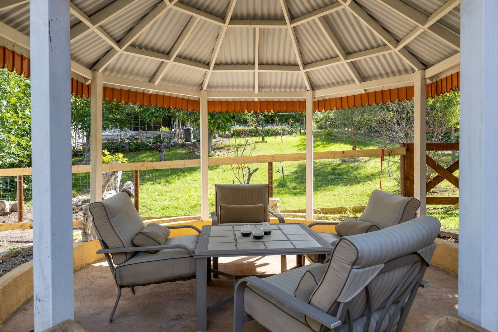 Property Gallery Thumbnail 19