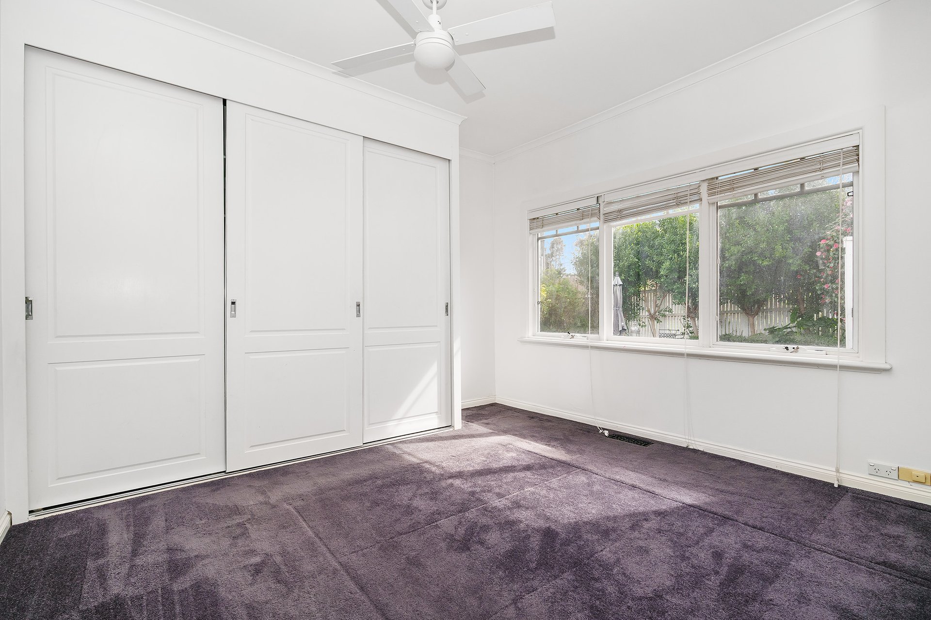 Property Gallery Thumbnail 6