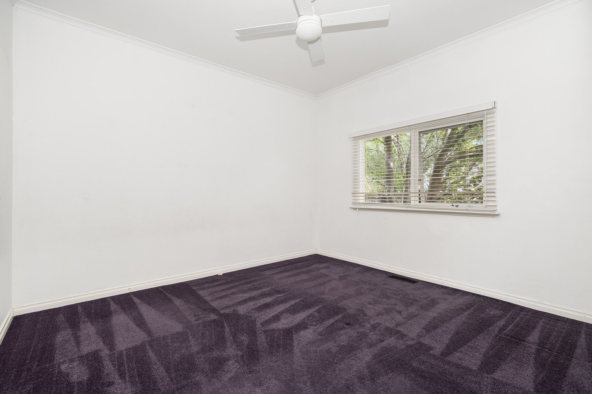 Property Gallery Thumbnail 5