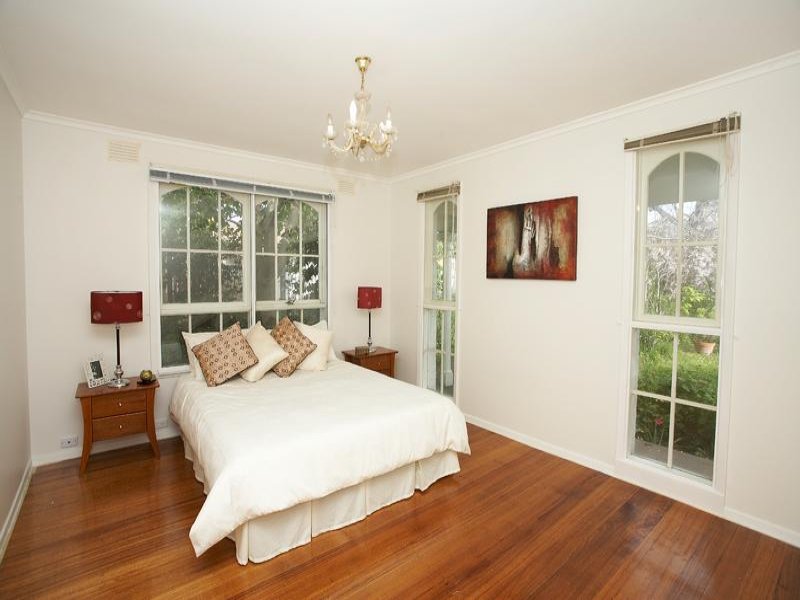 1/19 Ellen Street, Balwyn image 4