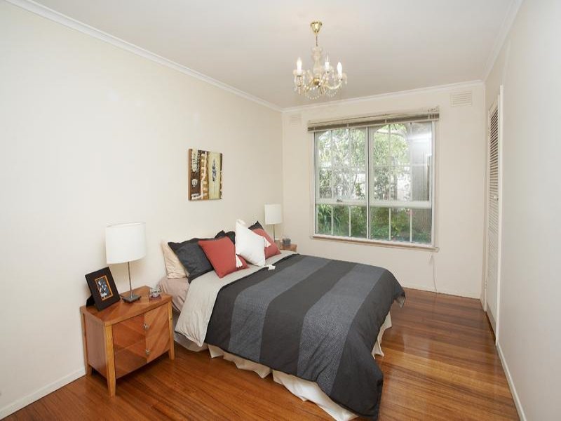 1/19 Ellen Street, Balwyn image 5