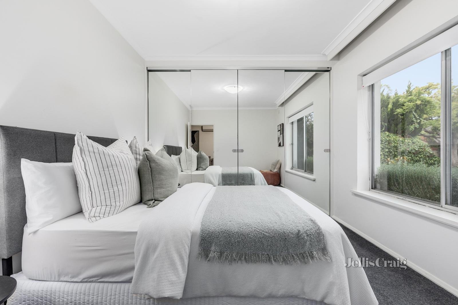 1/19 Foote Street, Brighton image 6