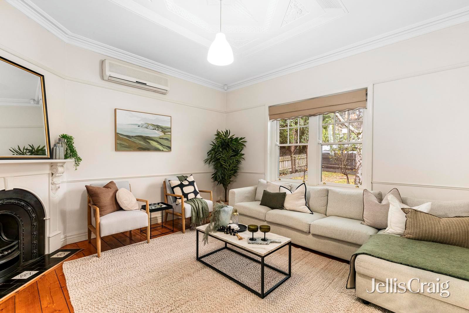 1/19 Hiscock Street, Chadstone image 2