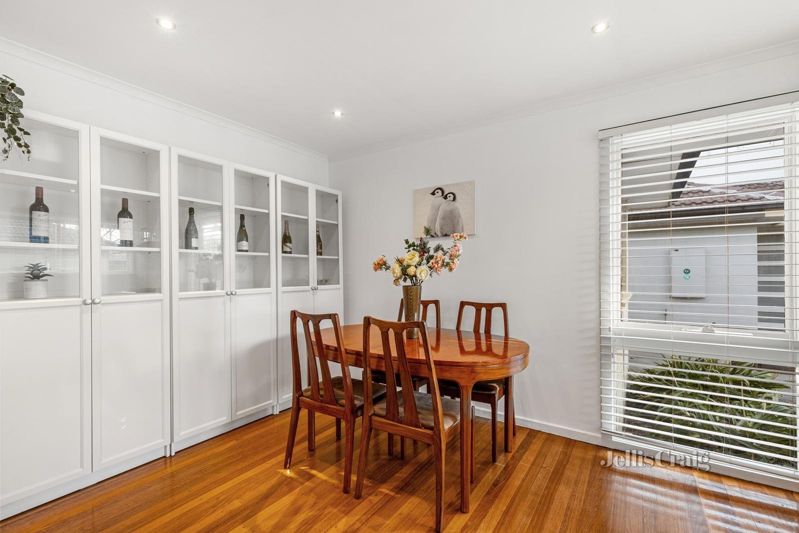 1/19 Janice Road, Glen Waverley image 4