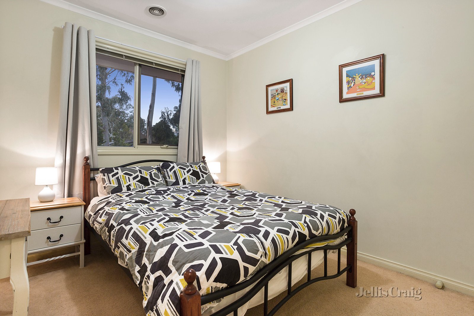 1/19 Karingal Drive, Montmorency image 7