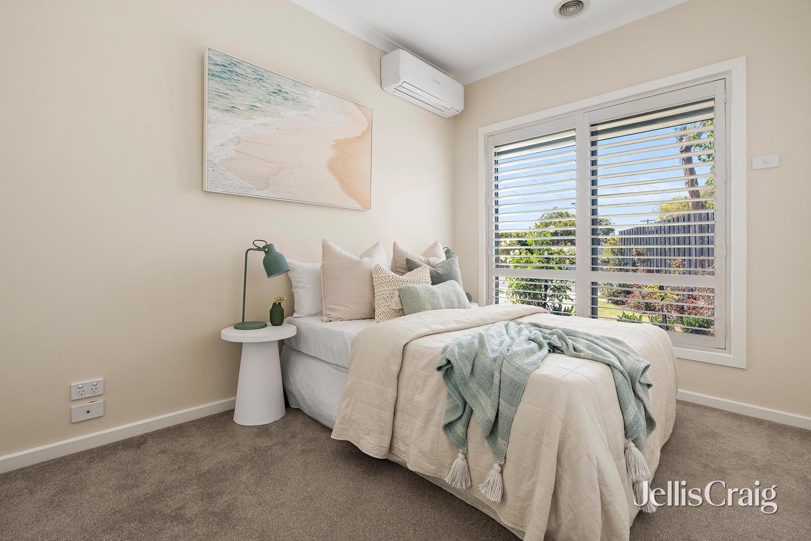1/19 Merritt Court, Altona image 4