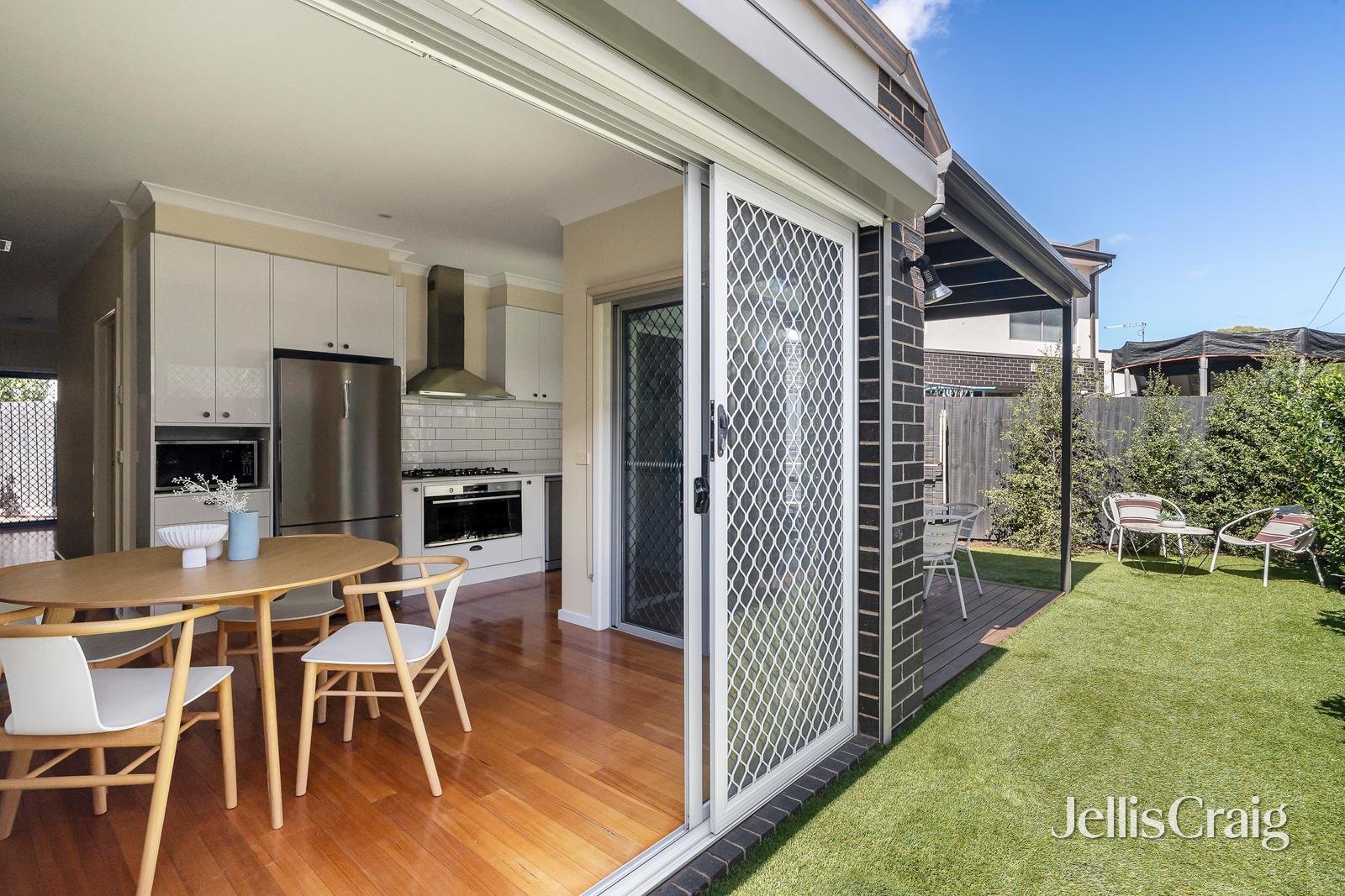 1/19 Merritt Court, Altona image 9