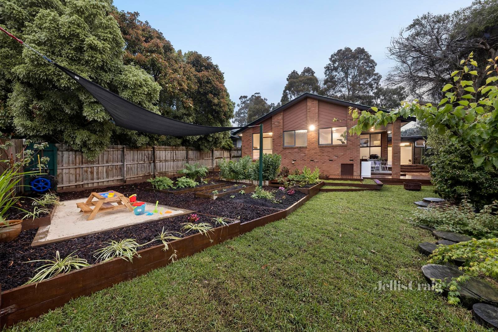 119 Narr-Maen Drive, Croydon Hills image 16