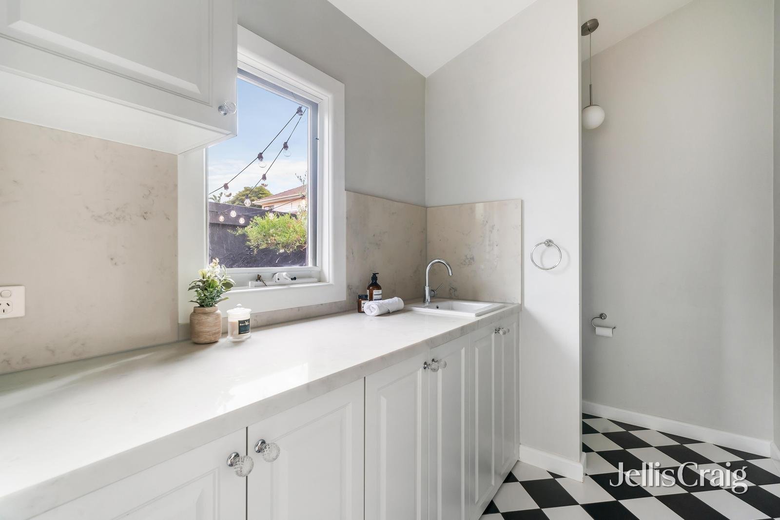 1/19 Patterson Road, Bentleigh image 12