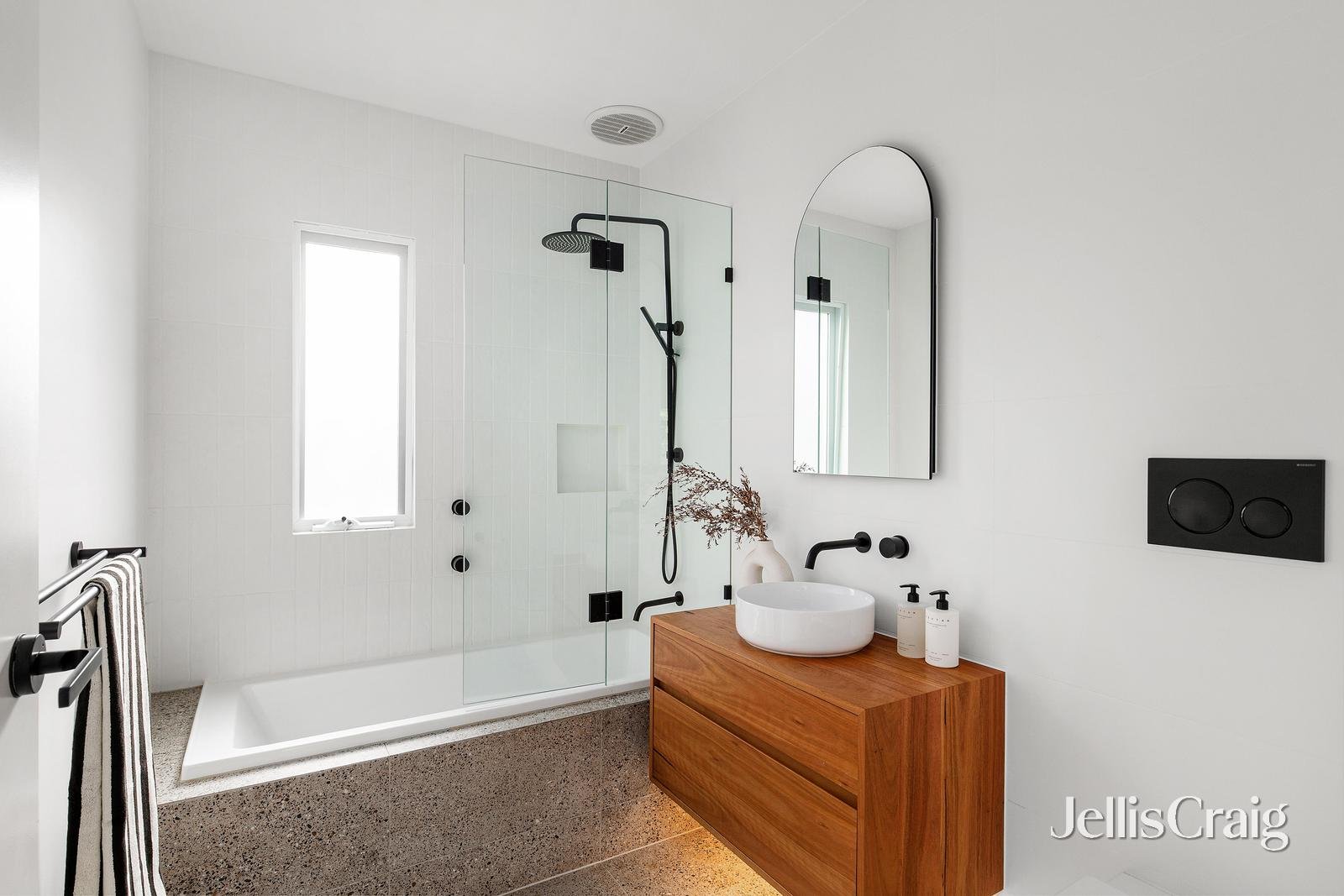 119 Rattray Road, Montmorency image 15