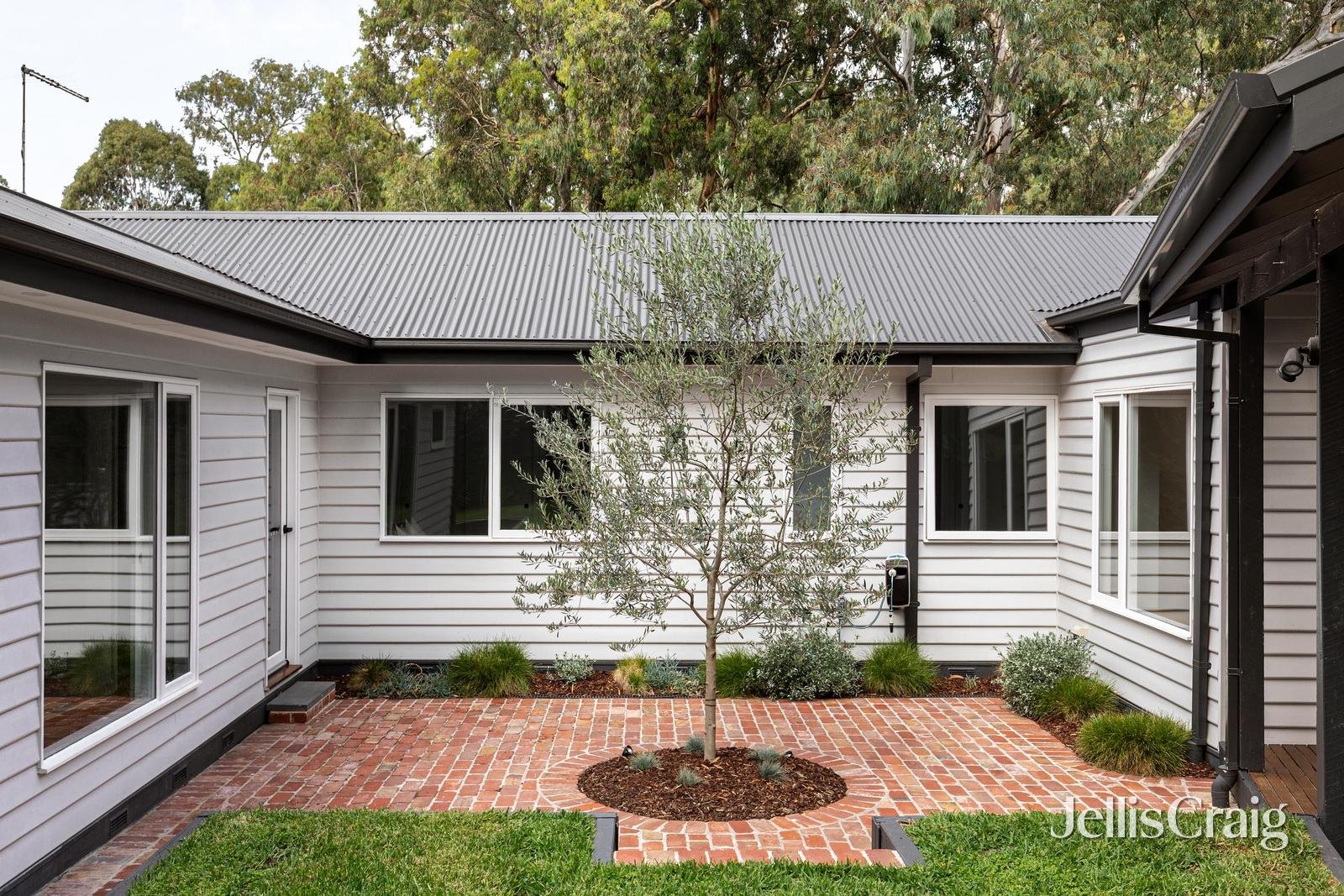 119 Rattray Road, Montmorency image 21