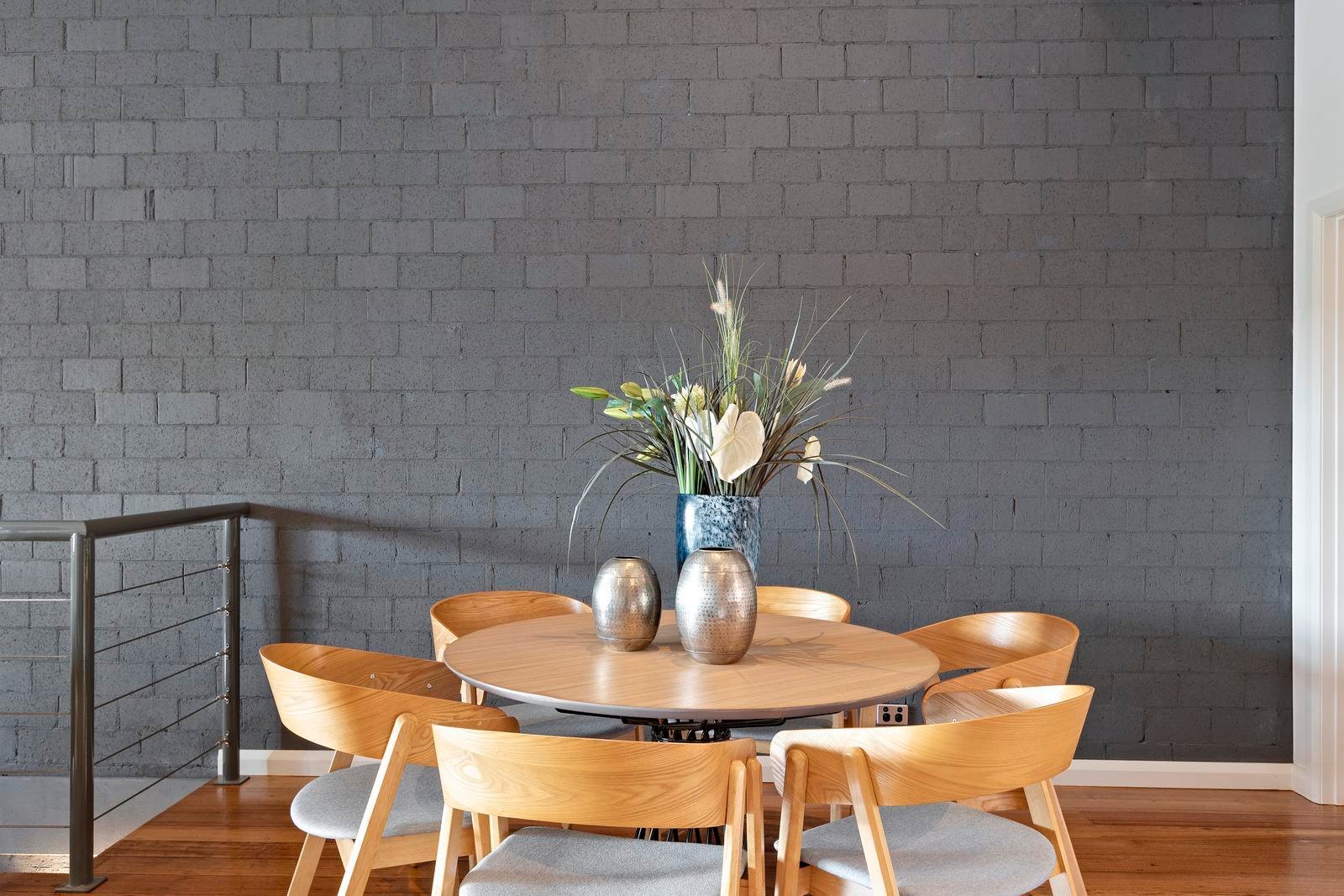 Property Gallery Thumbnail 3