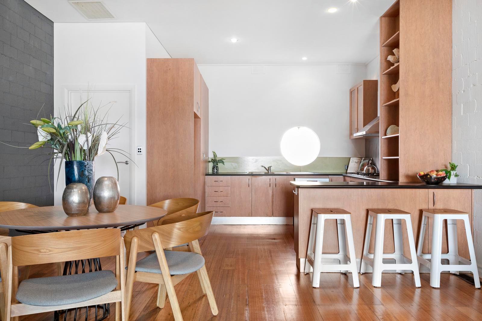 Property Gallery Thumbnail 5