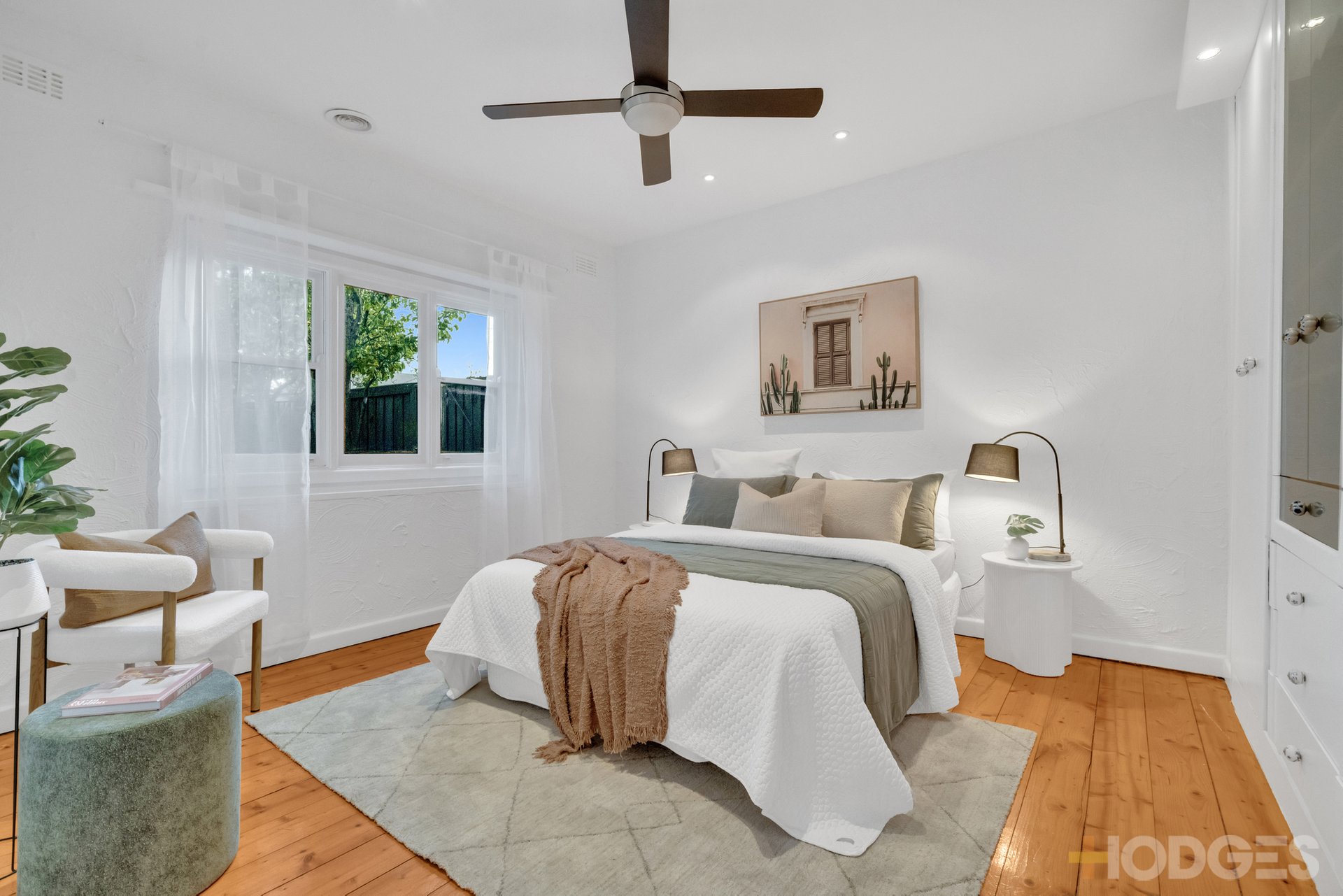 1 / 19 Sunray Avenue Cheltenham