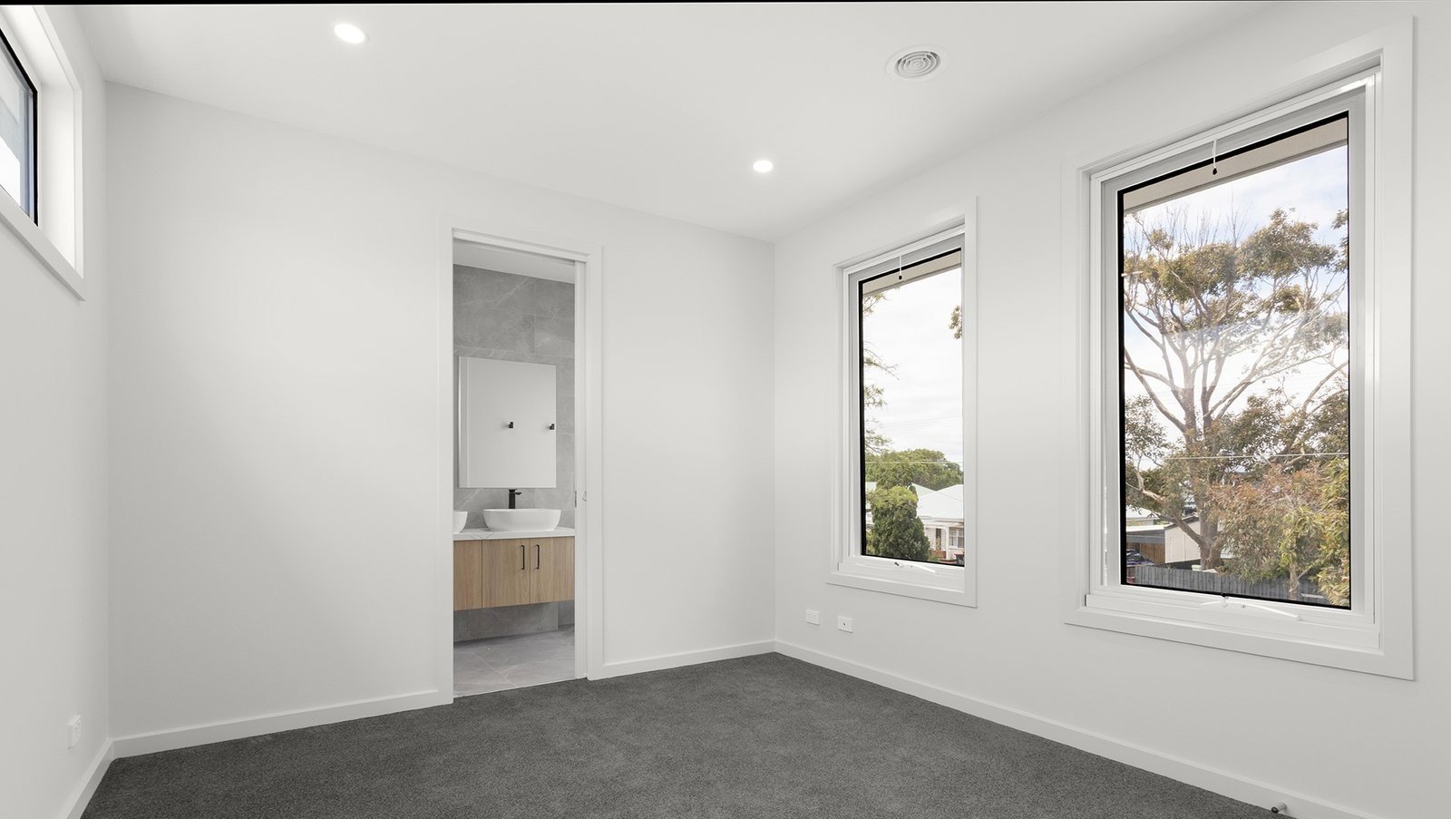 1/19 Swanpool Avenue, Chelsea image 4