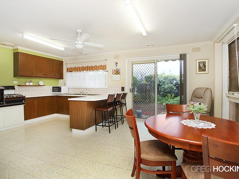 119 Victoria Street, Altona Meadows image 5