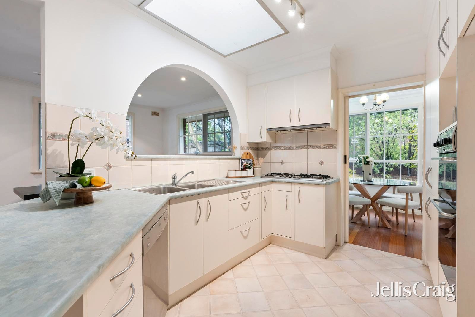 119 Whites Lane, Glen&nbsp;Waverley image 4