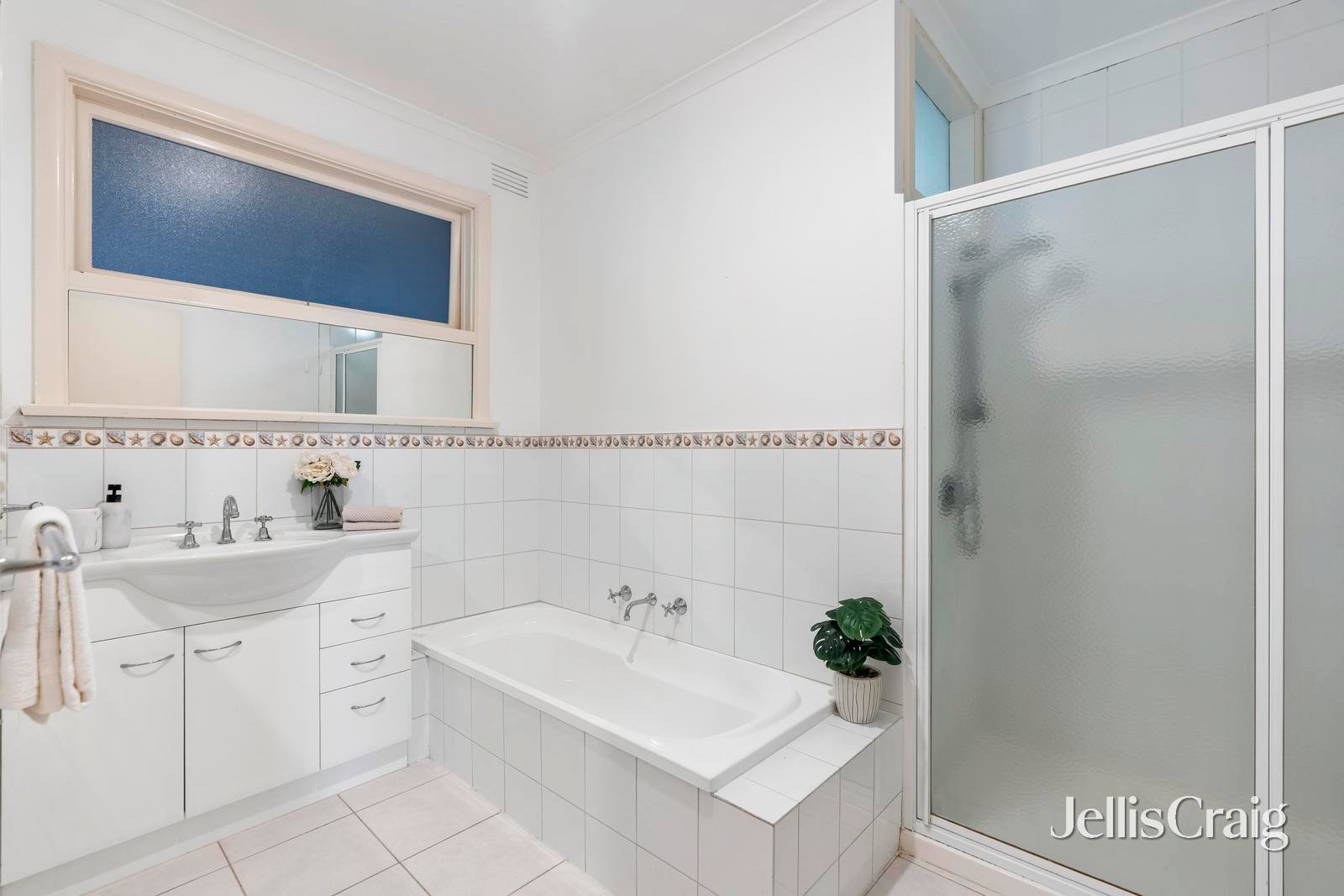 119 Whites Lane, Glen&nbsp;Waverley image 12