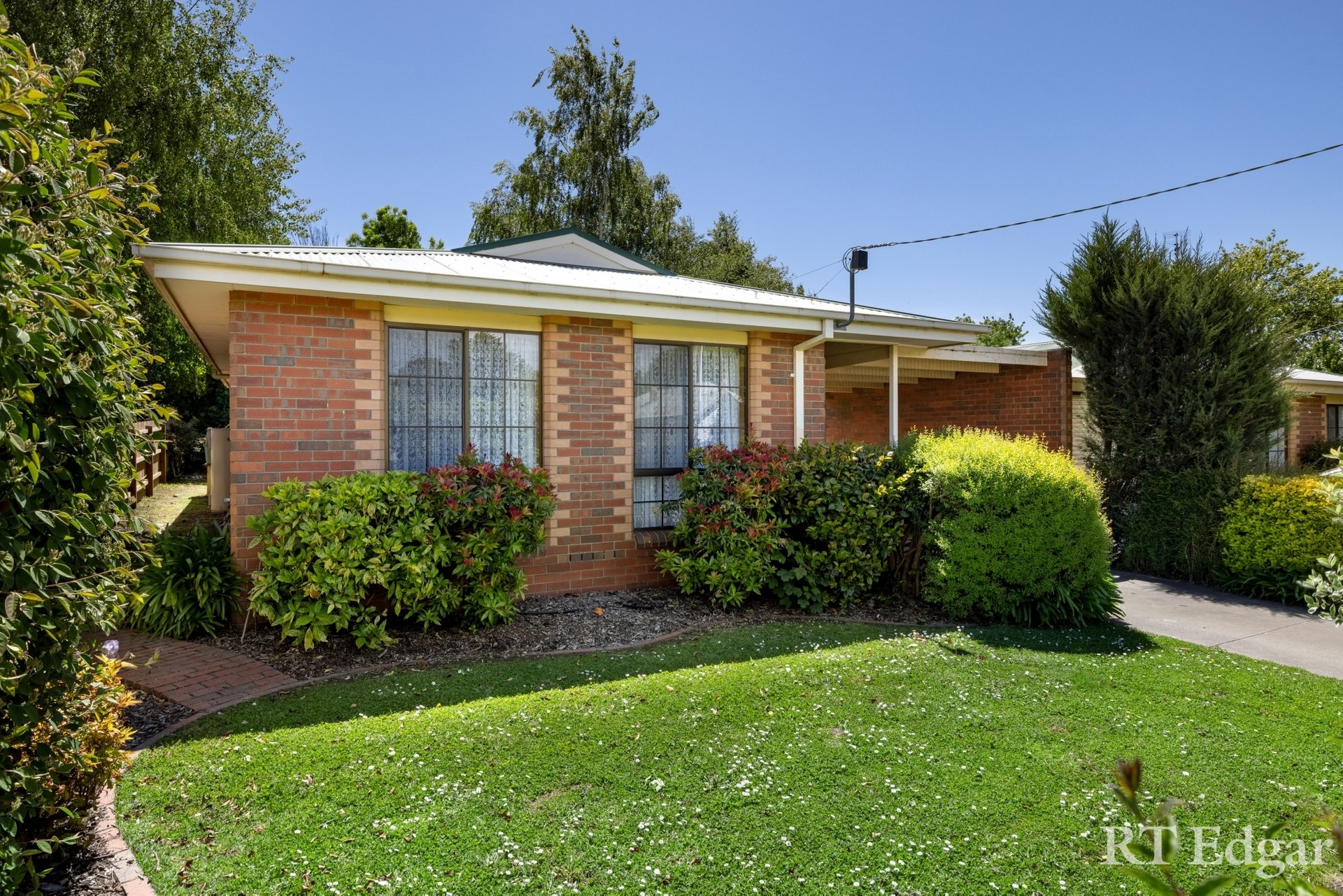Property Gallery Thumbnail 11