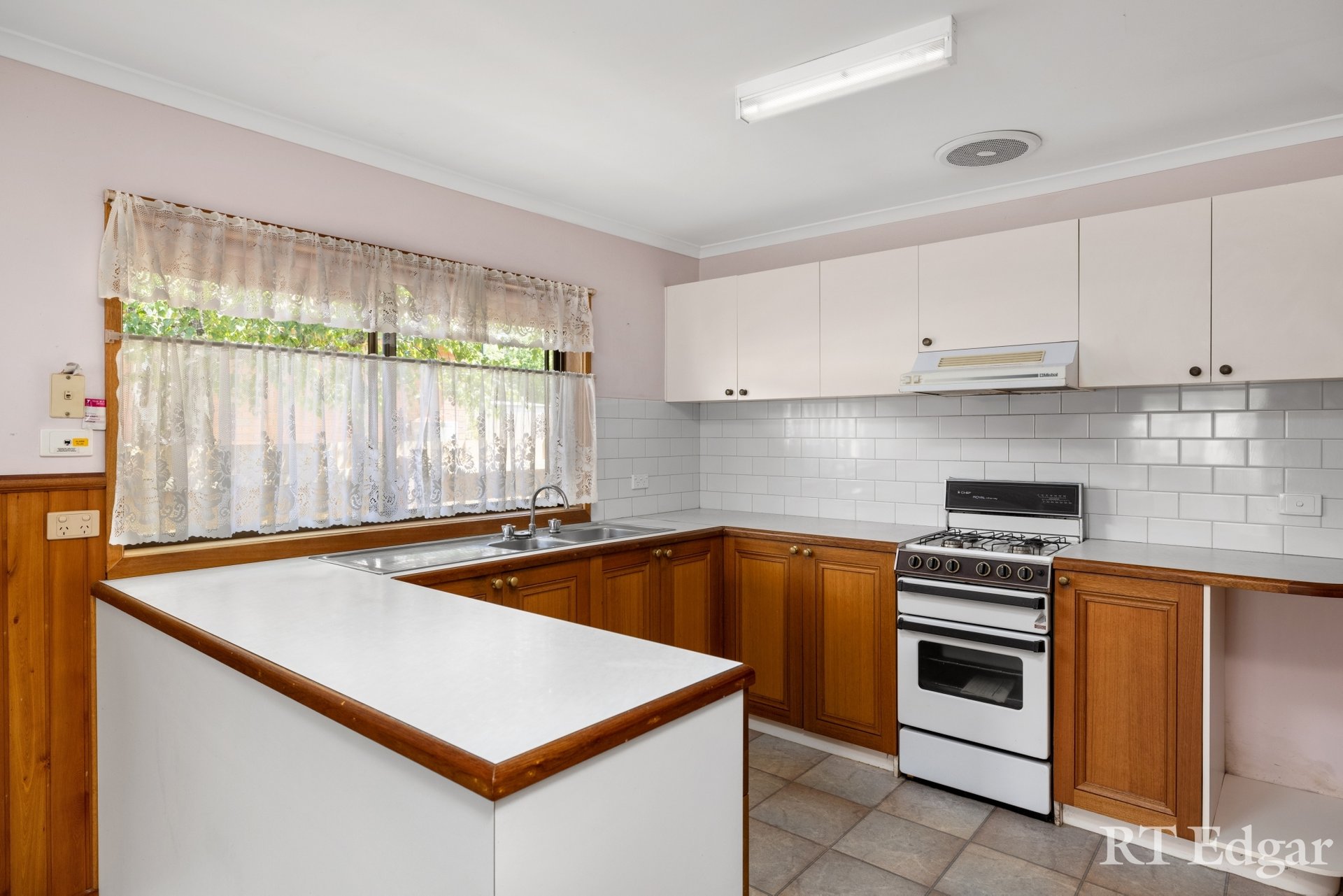Property Gallery Thumbnail 5