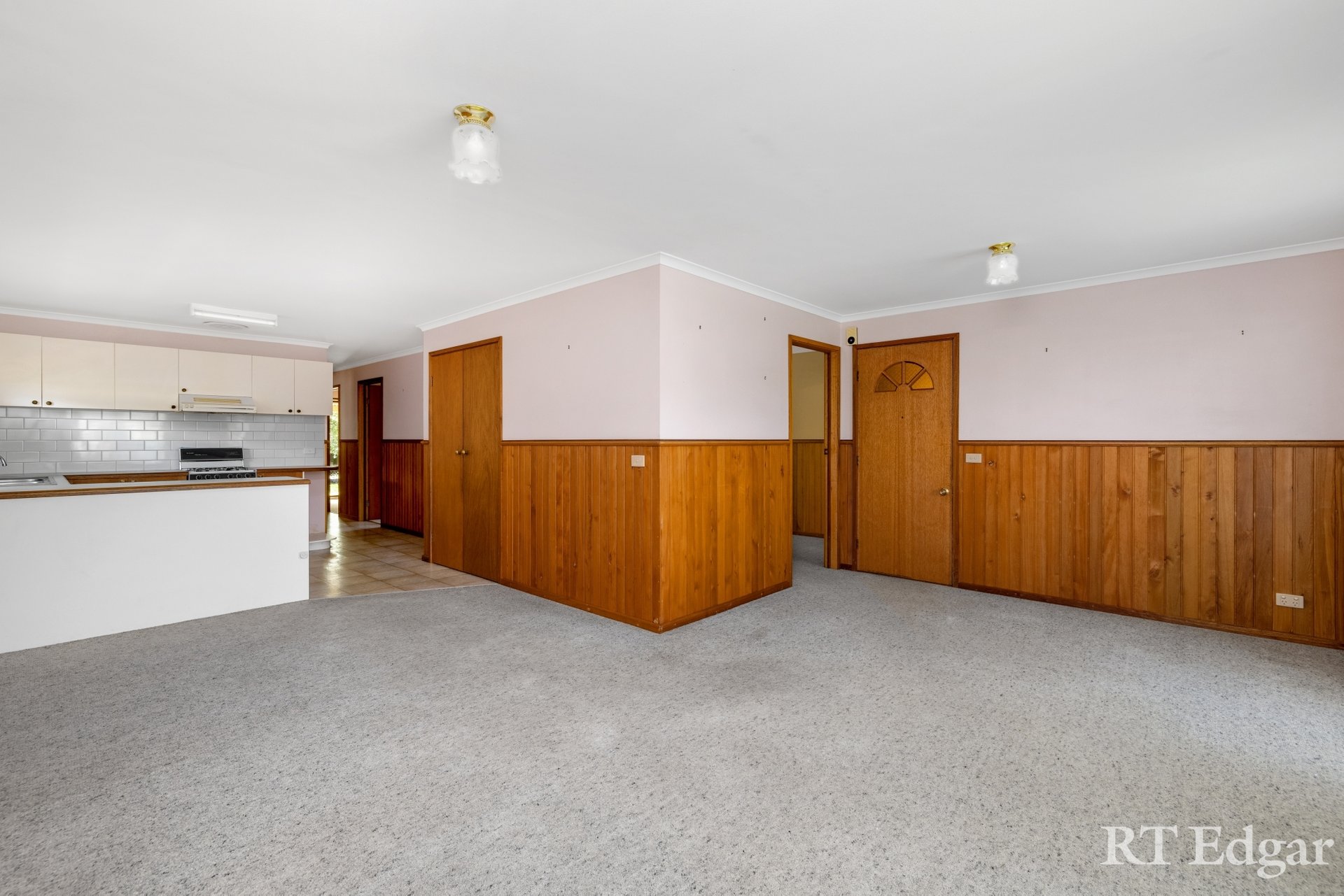 Property Gallery Thumbnail 2
