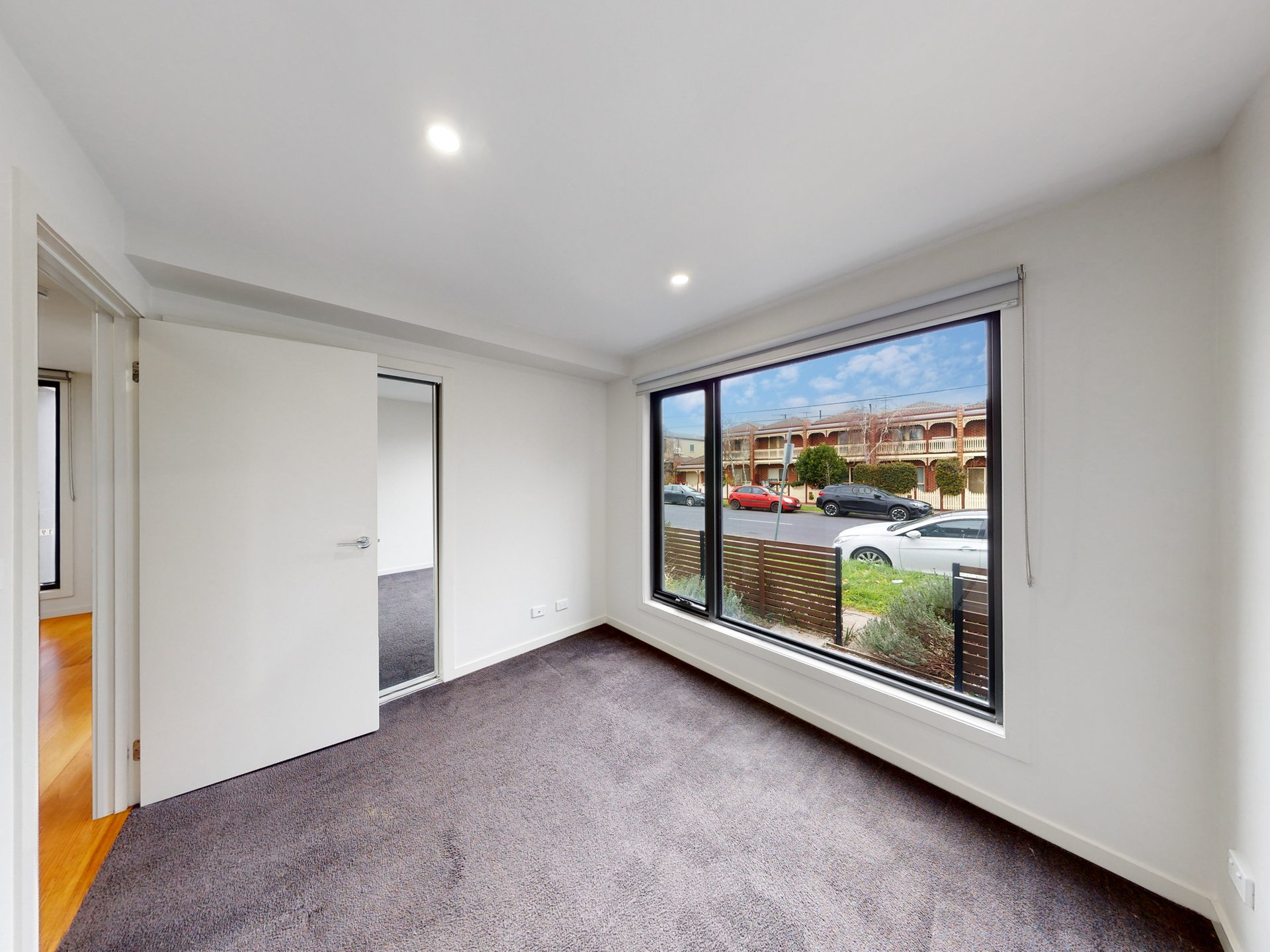 1/190 St Leonards Road, Ascot Vale image 7