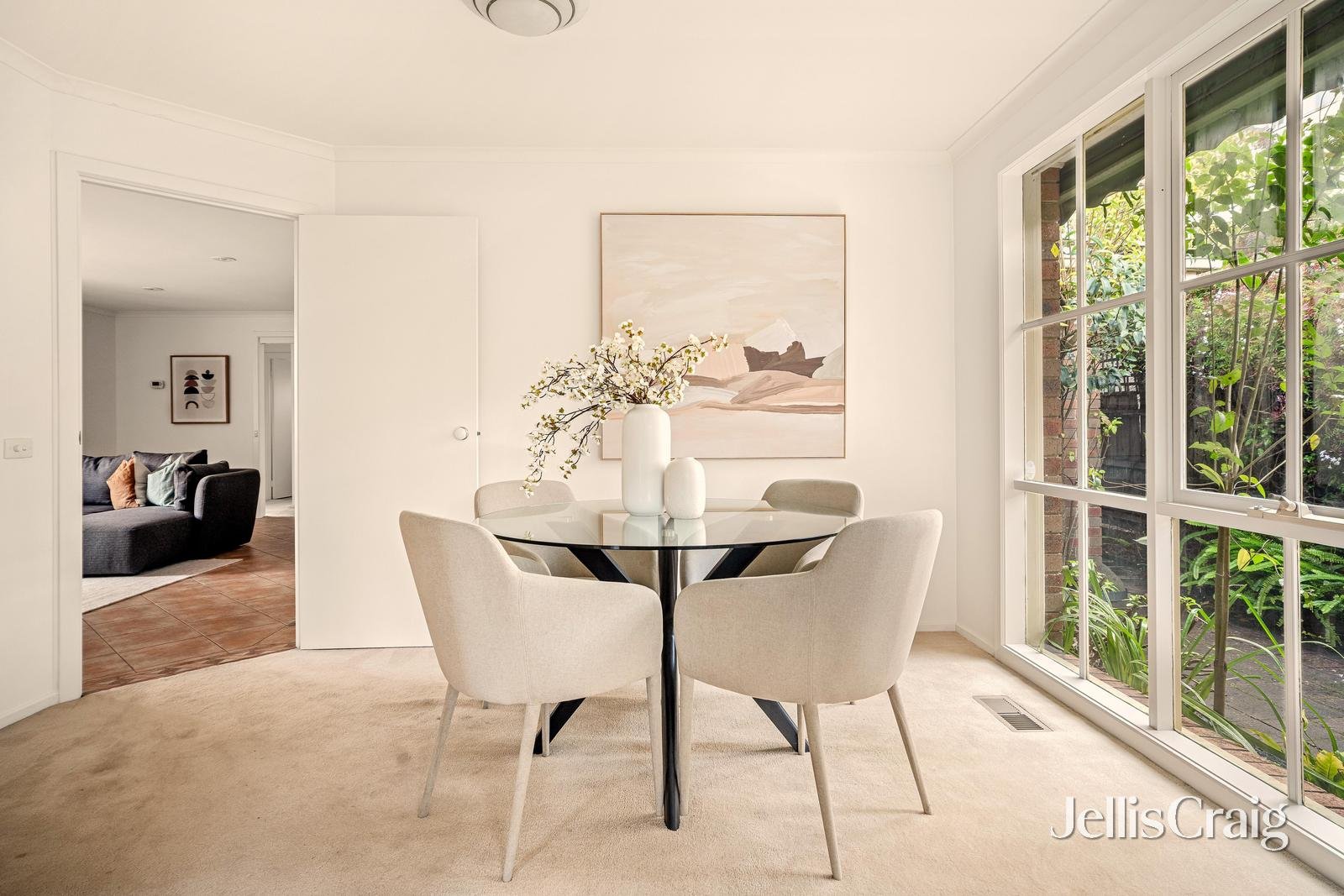1/190 Weatherall Road, Cheltenham image 6