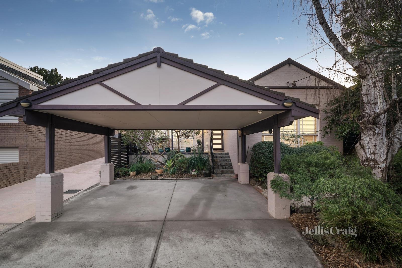 1/191 Mountain View Parade, Rosanna image 1