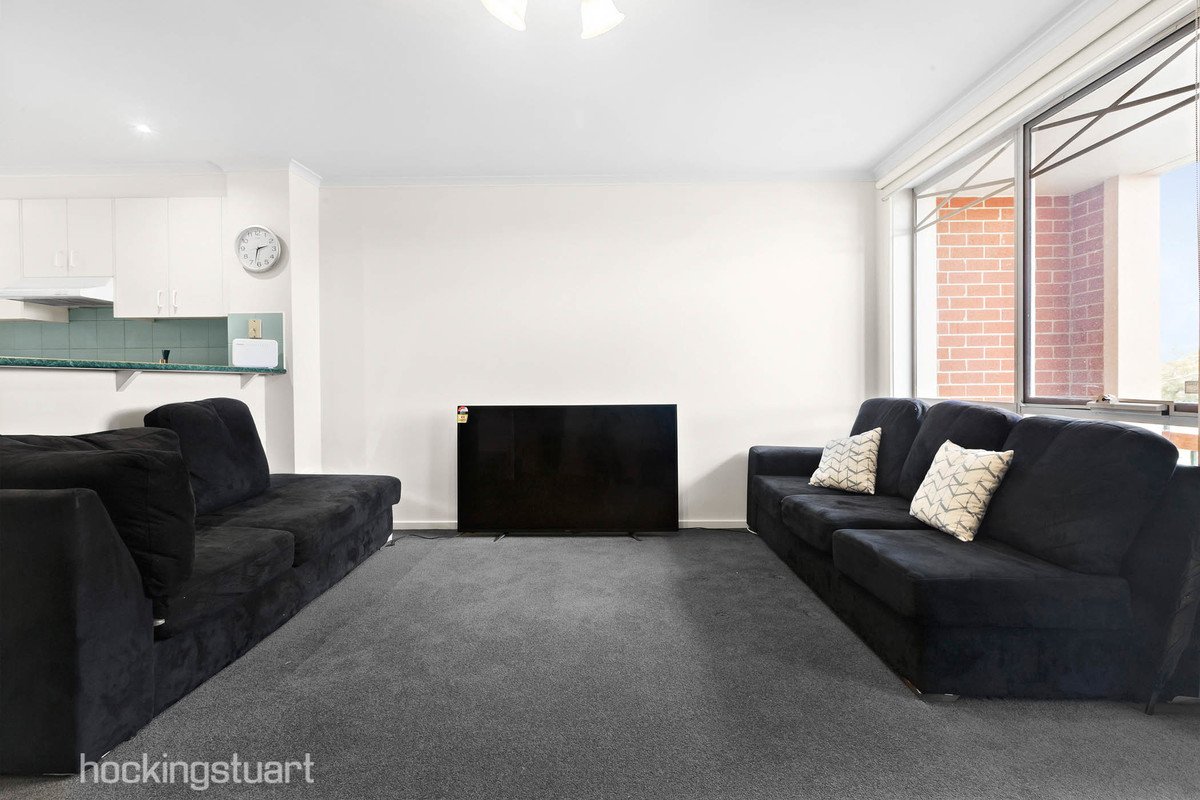11/910 Canterbury Road, Box Hill South image 2