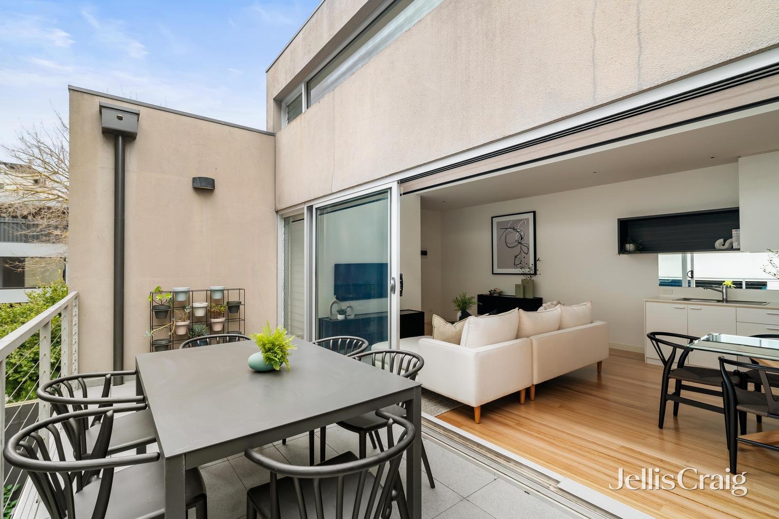 11/95 Manningtree Road, Hawthorn image 4