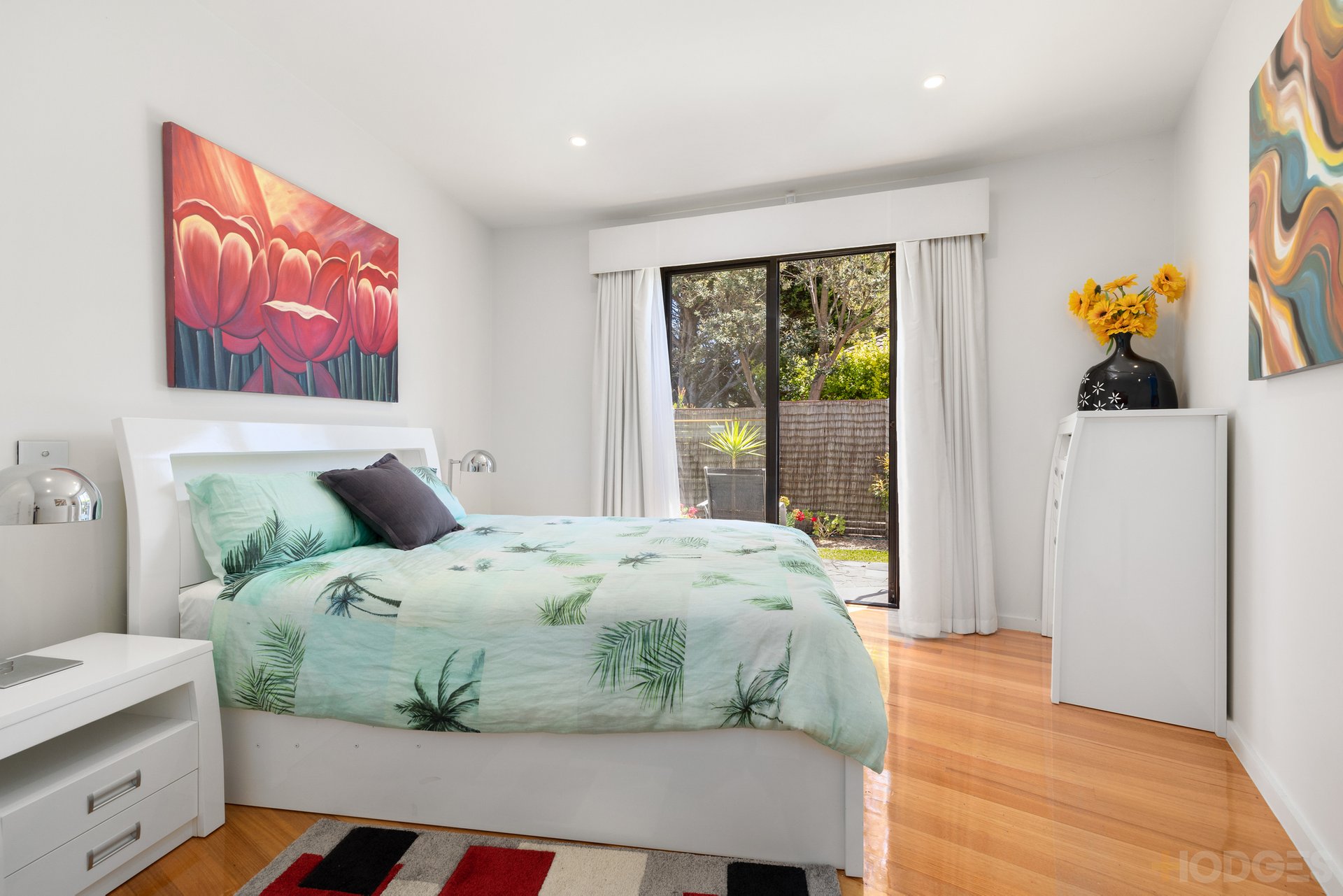 1 / 196 Beach Road Mordialloc