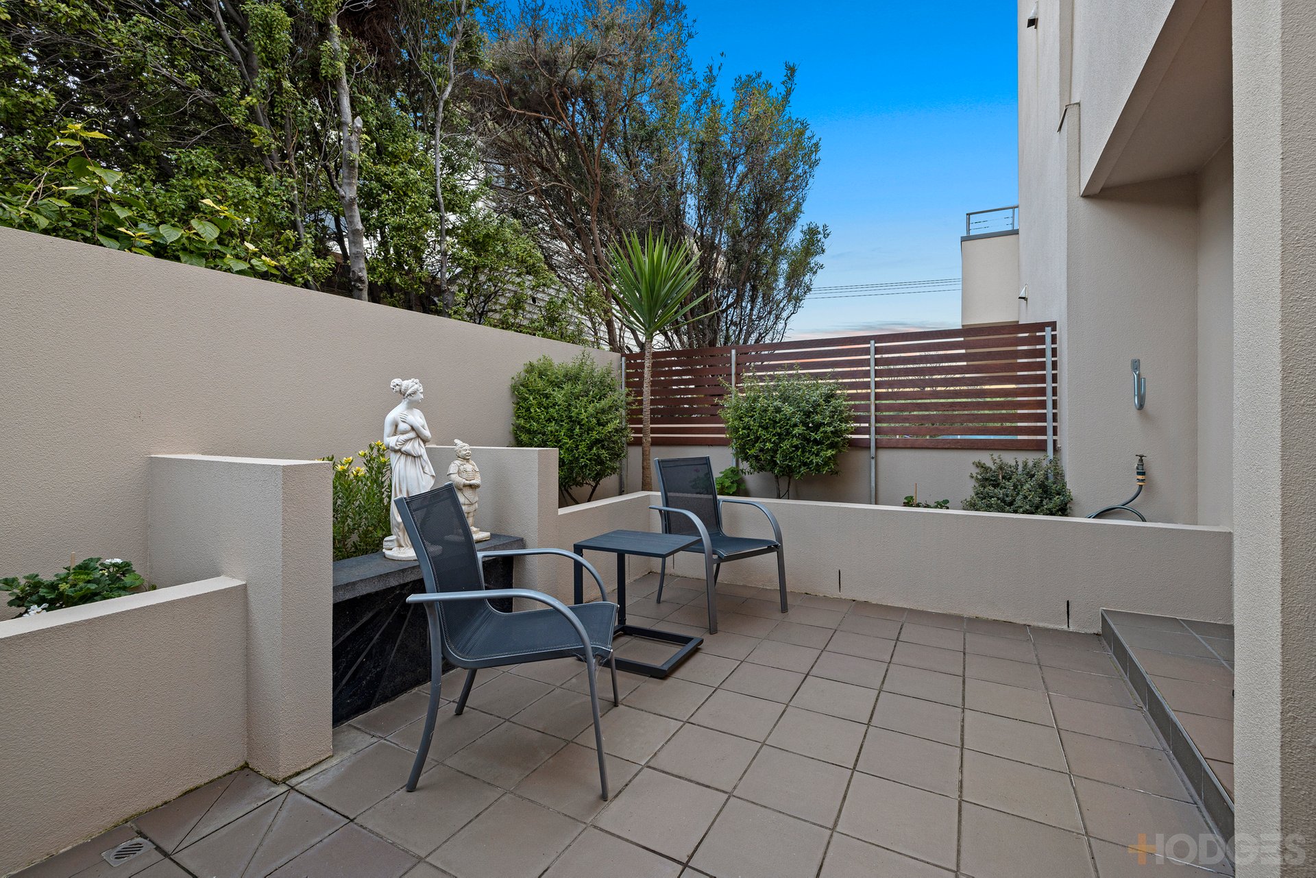 1 / 196 Beach Road Mordialloc