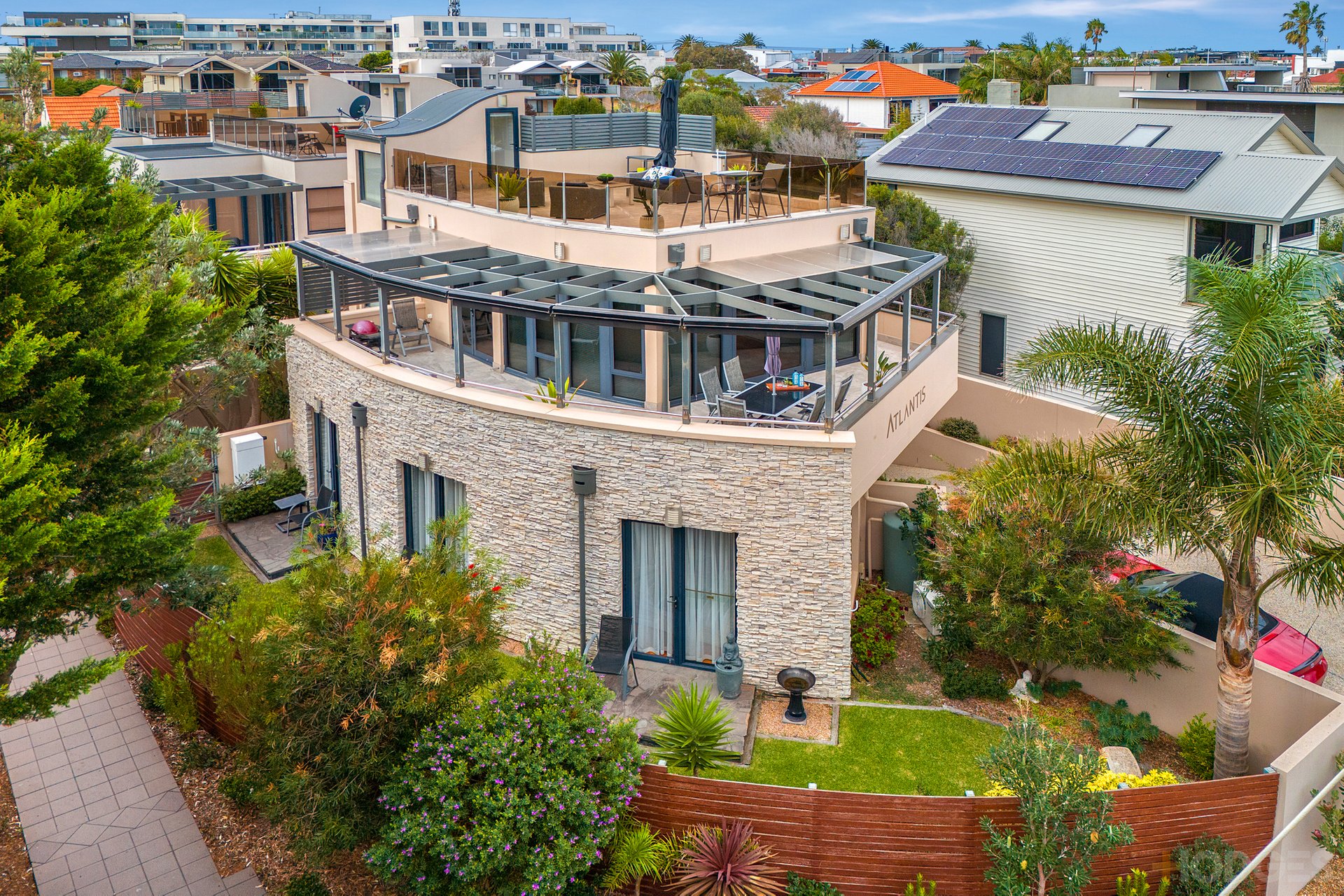 1 / 196 Beach Road Mordialloc
