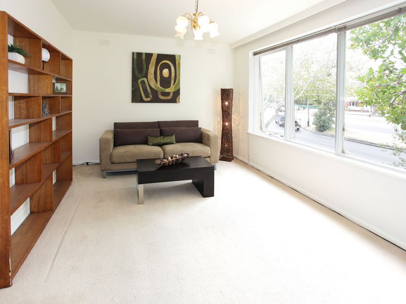 1/197 Brighton Road, Elwood image 5