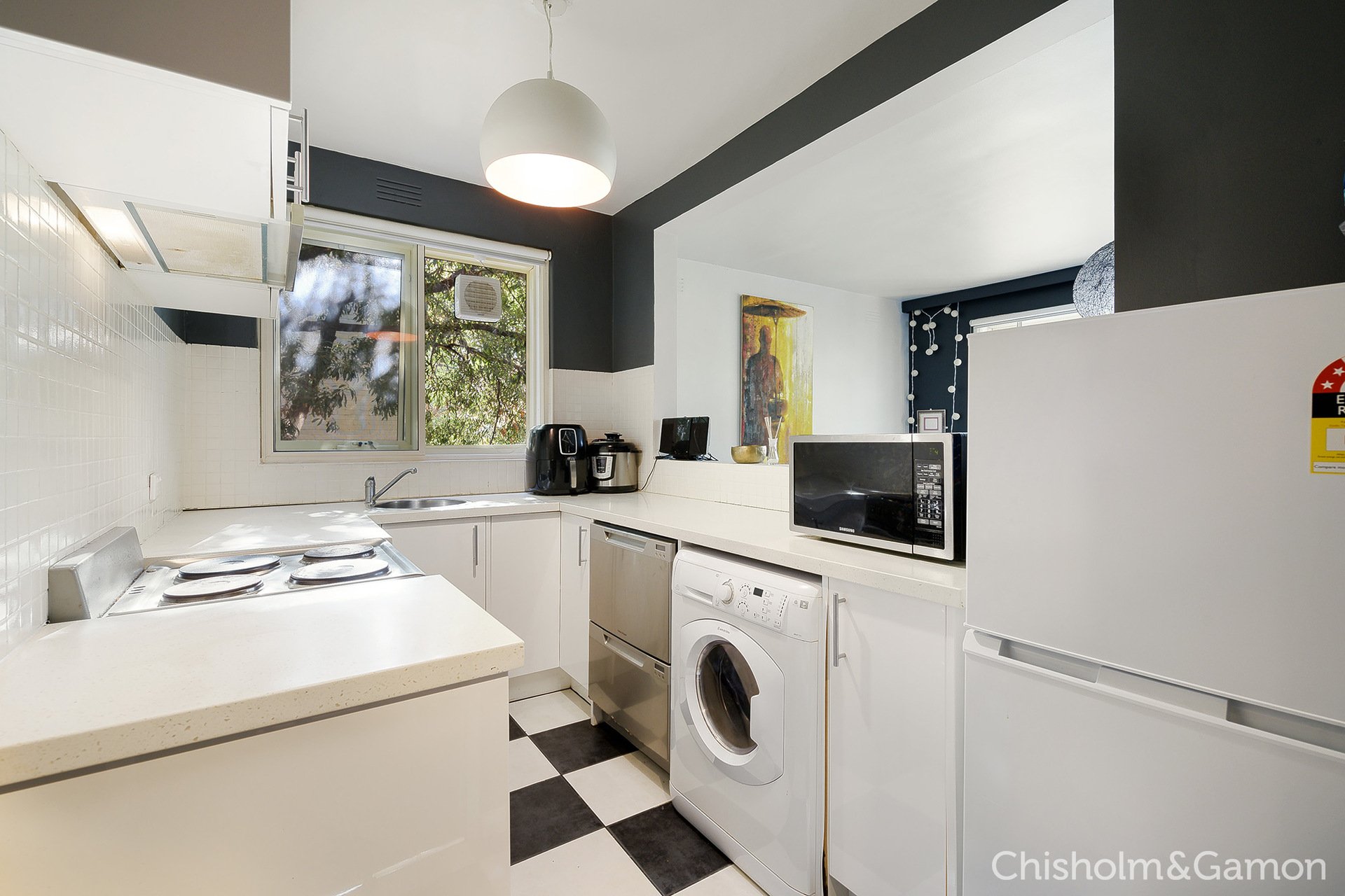 1/197 Brighton Road, Elwood image 4