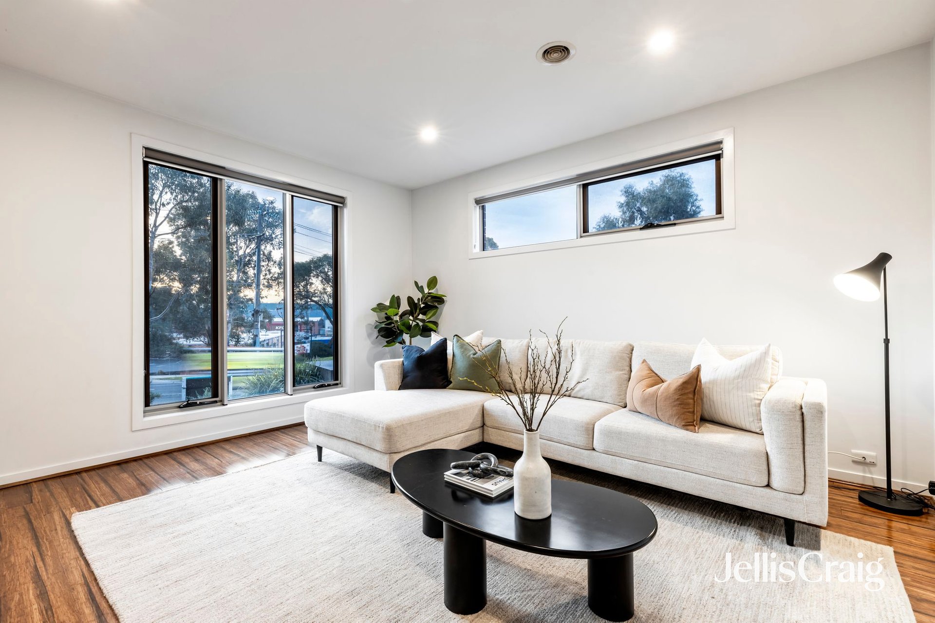 1/198 Sherbourne Road, Eltham image 5
