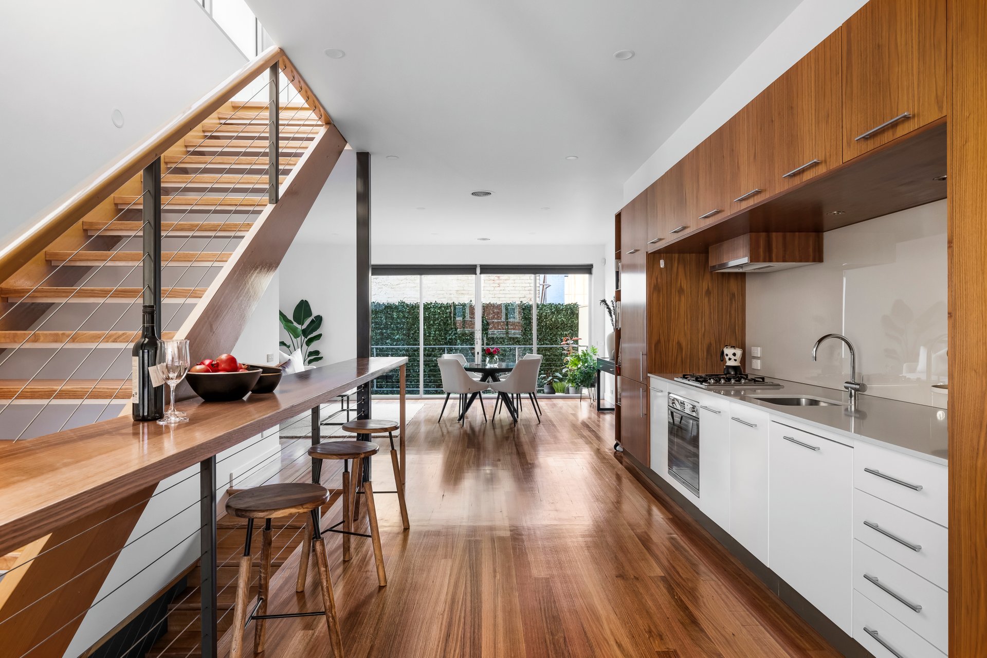 1/1A Churchill Grove, Hawthorn image 9